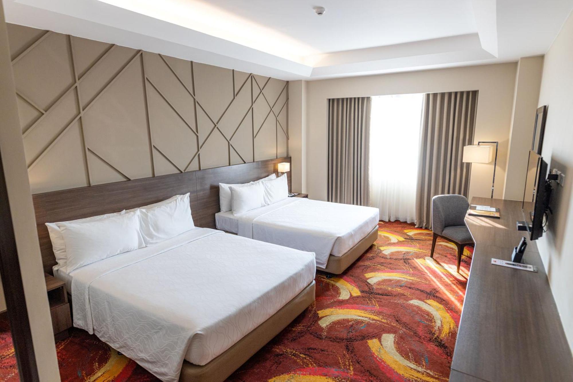 Luxent Hotel Quezon City Ngoại thất bức ảnh