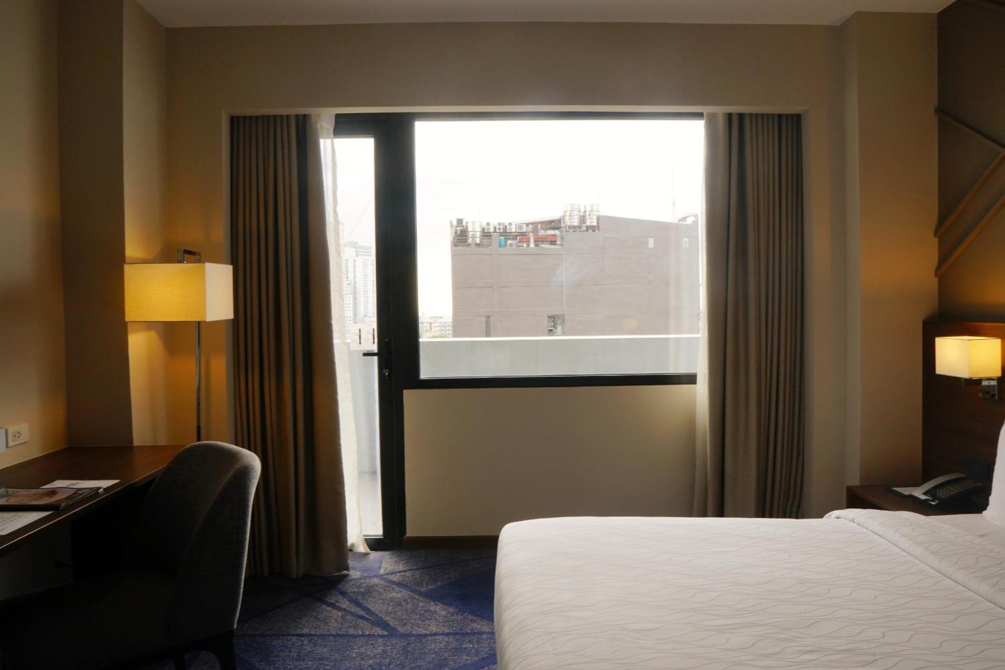 Luxent Hotel Quezon City Ngoại thất bức ảnh