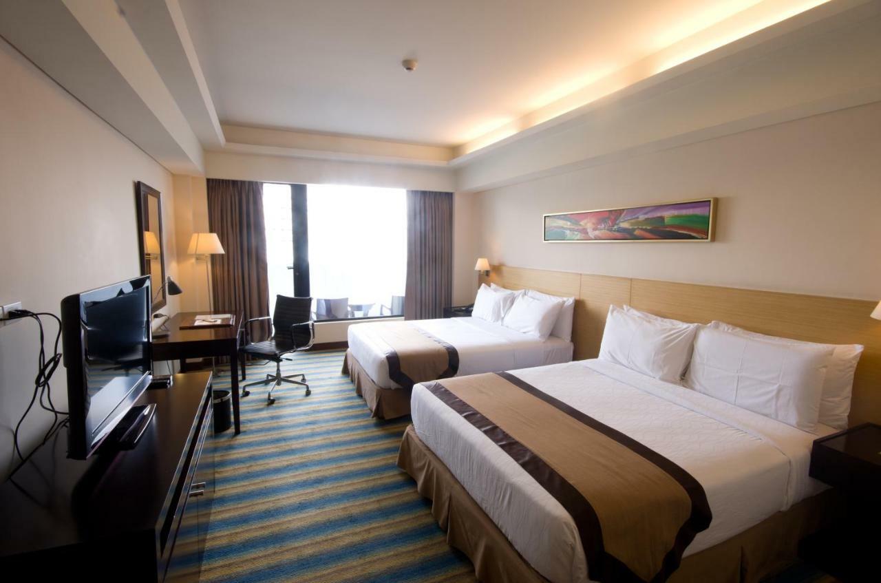 Luxent Hotel Quezon City Ngoại thất bức ảnh