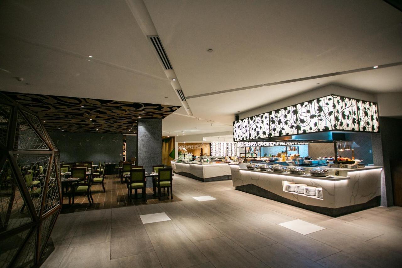 Luxent Hotel Quezon City Ngoại thất bức ảnh