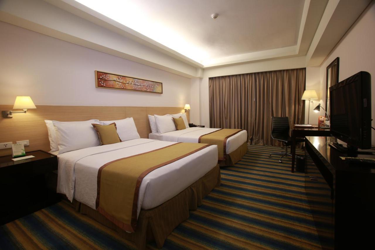 Luxent Hotel Quezon City Ngoại thất bức ảnh